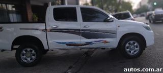 Toyota Hilux DX PAQK 2.5 4X2
