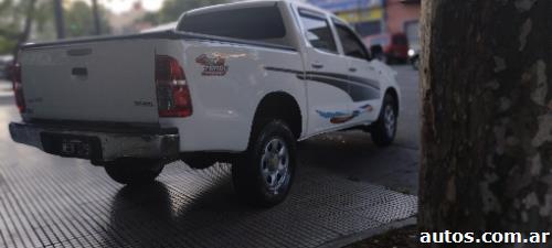 Toyota Hilux DX PAQK 2.5 4X2