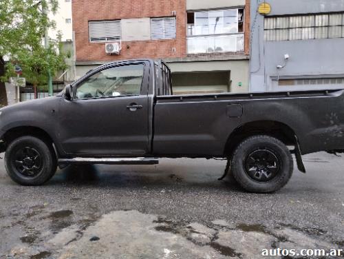 Toyota Hilux CABINA SIMPLE 4X2