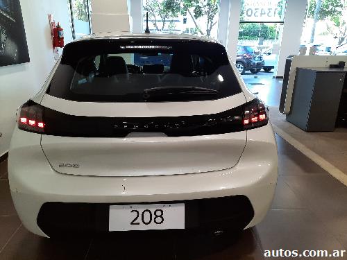 Peugeot 208 LIKE PACK