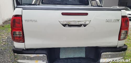 Toyota Hilux 2.8 turbo diésel