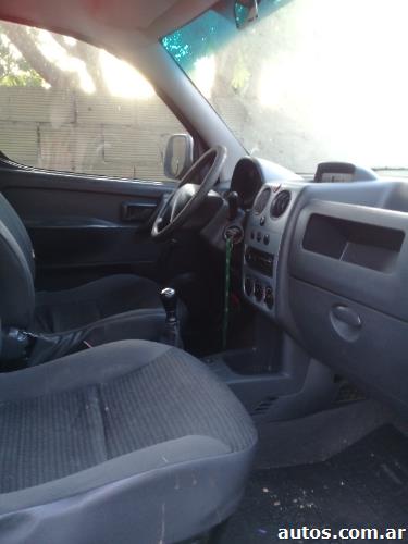 Peugeot Partner Furgon 1.4 Nafta GNC