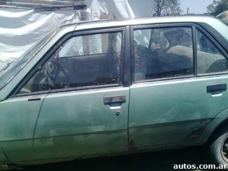 Renault 18 senal  4puerta