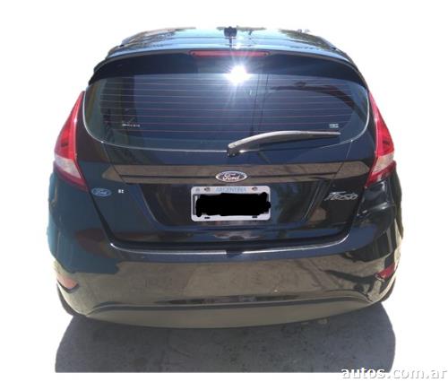 Ford Fiesta Kinetic Sedan 5 puertas