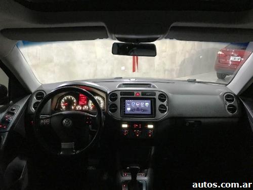 Volkswagen Tiguan 2.0T SI 211 HP AT DS