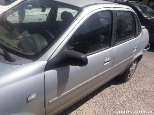 Chevrolet Classic 1.4 aire y direccion