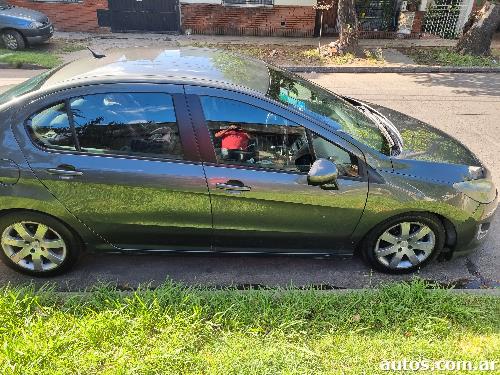 Peugeot 408 2.0 allurre