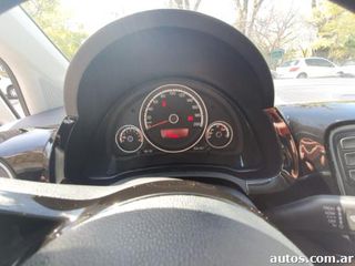 Volkswagen  High up 5 puertas