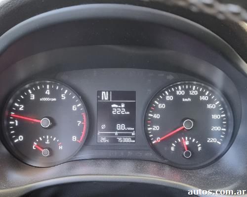 KIA Ex 1.6 At