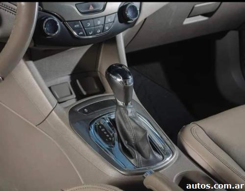 Chevrolet Cruze 1.4 -153 CV- automát