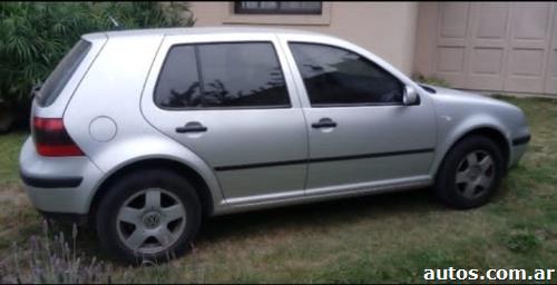 Volkswagen Golf confortline 1,6 5p