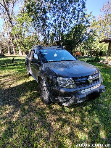 Renault Duster Oroch Outsider Plus