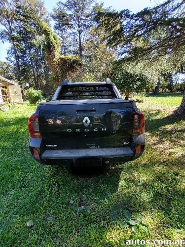 Renault Duster Oroch Outsider Plus