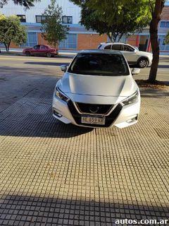 Nissan Versa exclusive