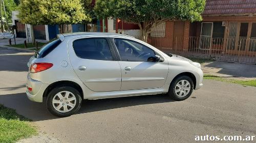 Peugeot 207 Compact Sedán 207 compact allure 1