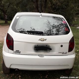 Chevrolet Celta 1.4 nafta con gnc