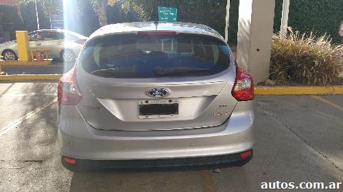 Ford Focus 2.0 SE PLUS AT