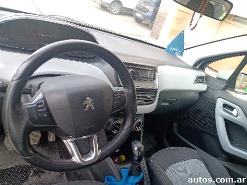Peugeot 208 Allure 1.6 5 puertas