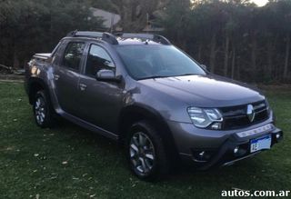 Renault Duphine Oroch 2.0 Outsider p