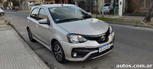 Toyota Etios Hatchback ETIOS 1.5 5 PTAS XLS