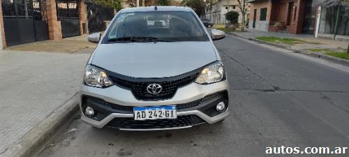 Toyota Etios Hatchback ETIOS 1.5 5 PTAS XLS