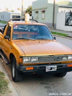 Datsun 180 1.8 nafta gas