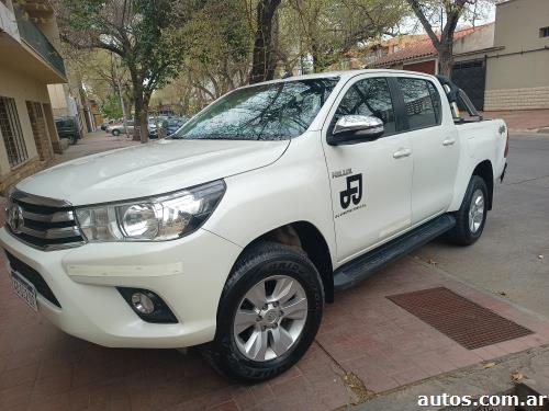 Toyota Hilux 4x4