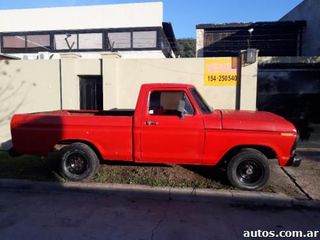 Ford F-100 PICK-UP