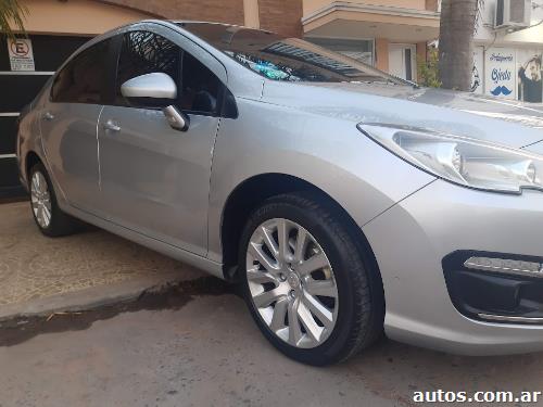 Peugeot 408 1.6 THP Turbo Nafta
