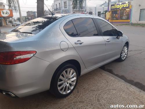 Peugeot 408 1.6 THP Turbo Nafta