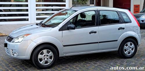 Ford Fiesta ambiente plus 1.6