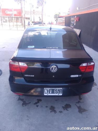 Volkswagen Voyage