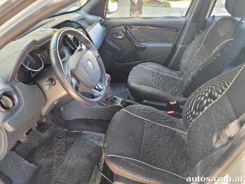 Renault Duster 2.0 privilege