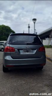 Volkswagen Suran Highline 1 6 8v