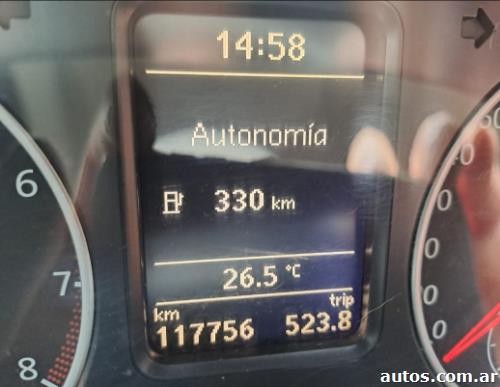 Volkswagen Suran Highline 1 6 8v