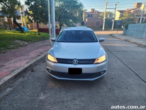 Volkswagen Vento 2.0 TDI 140 DSG LUXU
