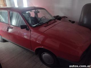 Renault  TL M 1.6 4 puertas