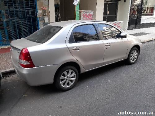 Toyota Etios Sedán 1.5 XLS At