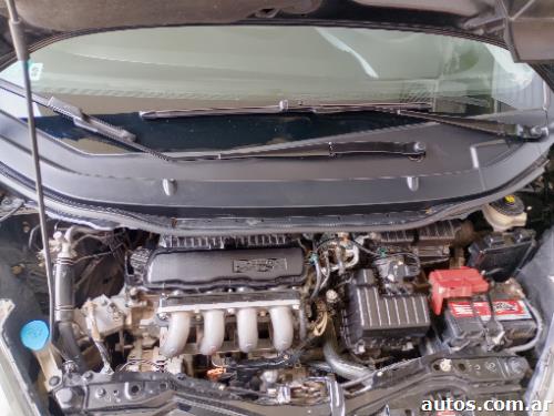 Honda Fit 1.4 nafta
