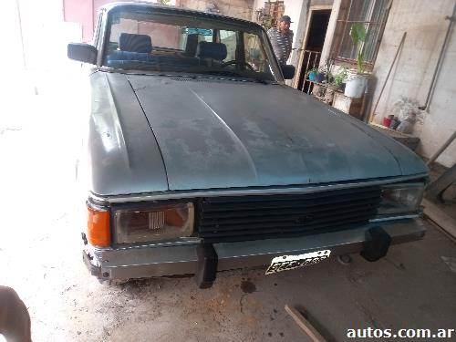 Ford Falcon Nastero con gas