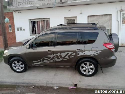 Toyota RAV4 2.4L AT 4X4 FULL