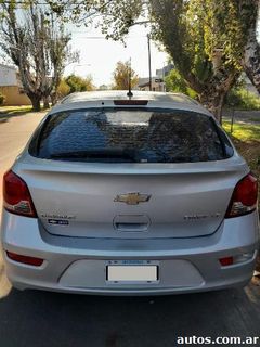 Chevrolet  Chevrolet Cruze 1.8