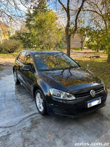 Volkswagen Golf 1.6 trendline mt5