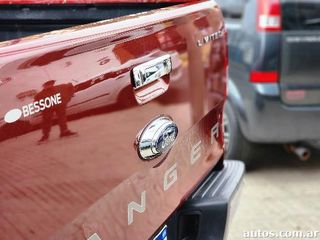 Ford Ranger LIMITED AT 4X4