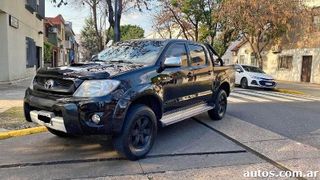 Toyota Hilux srv 4x4 automatica