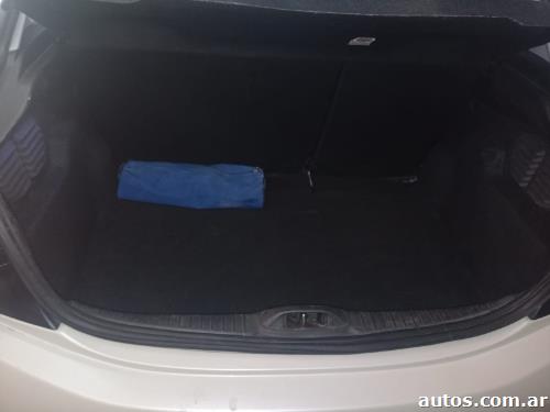 Peugeot 208 FELINE 1.6
