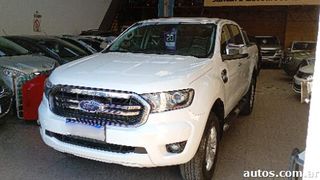 Ford Ranger XLT 4X2 DC 3.2