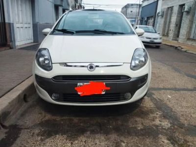 Fiat punto en concepcion del uruguay